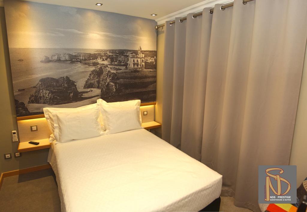Rocha Prestige - Guest House And Suites Portimao Exterior photo